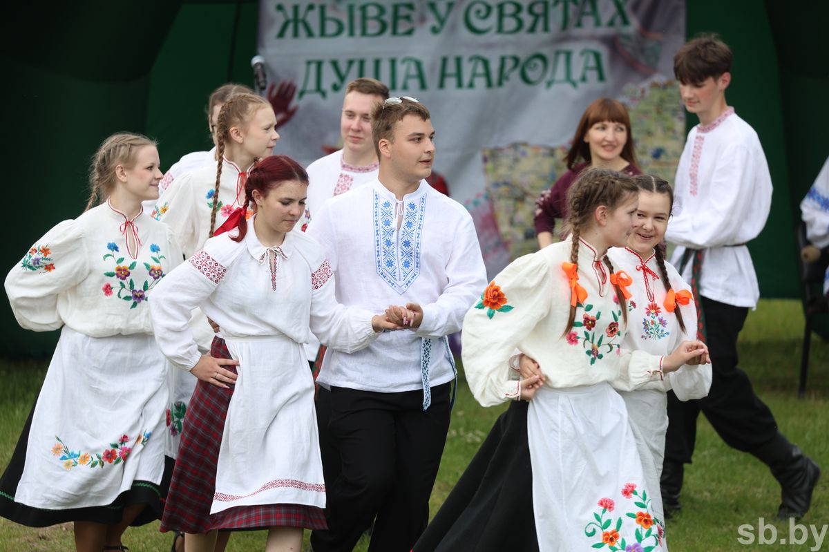 Сімвалы і абрады беларускага вяселля: ад свата да каравая